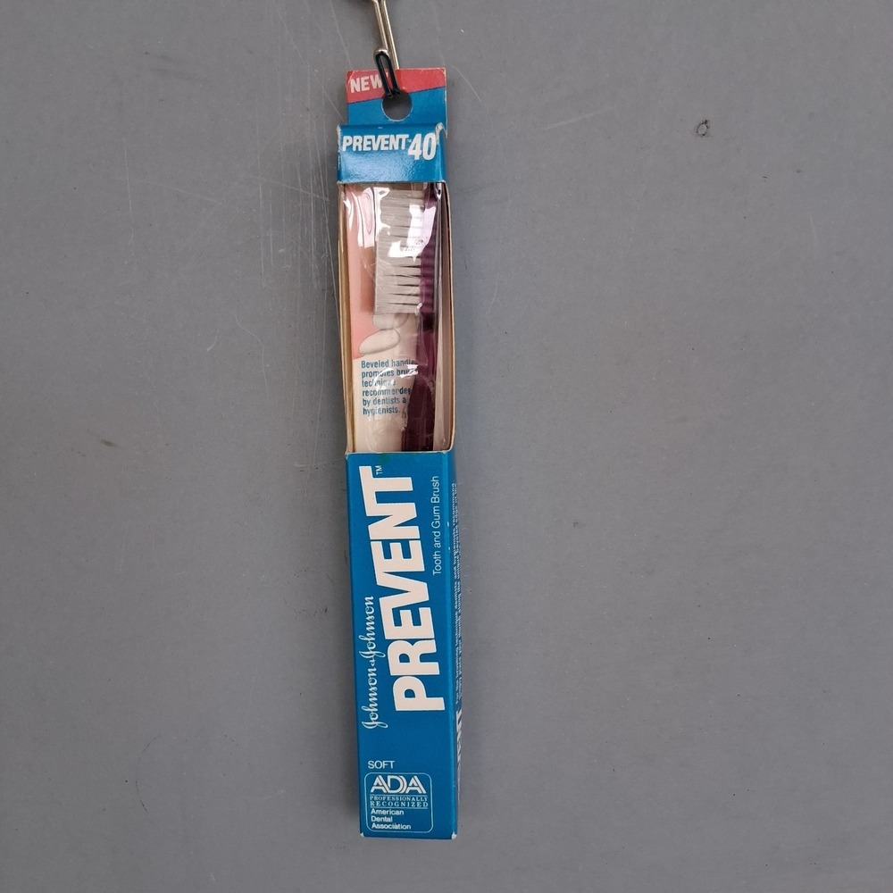 Vintage NOS Johnson‎ & Johnson Prevent Toothbrush Translucent Purple New Beveled